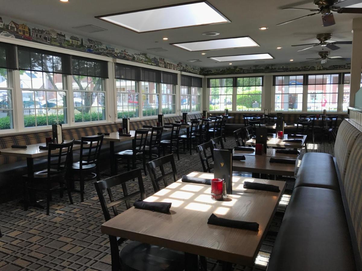 Greyfinch Chatham Inn Экстерьер фото