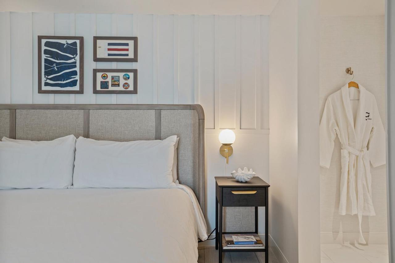 Greyfinch Chatham Inn Экстерьер фото