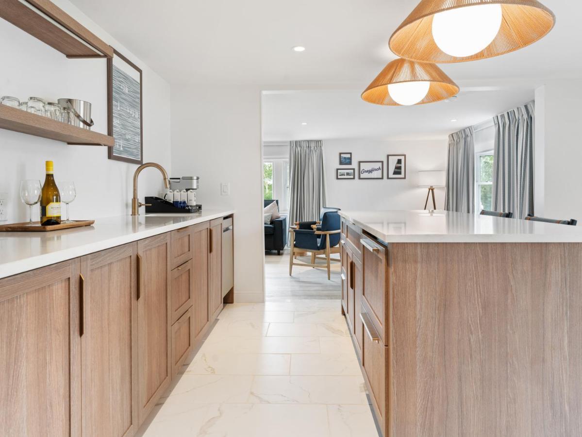 Greyfinch Chatham Inn Экстерьер фото
